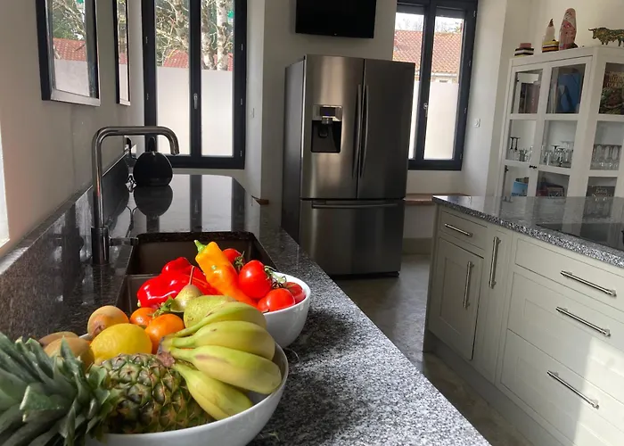 펜션 La Maison Du Parc 47 *